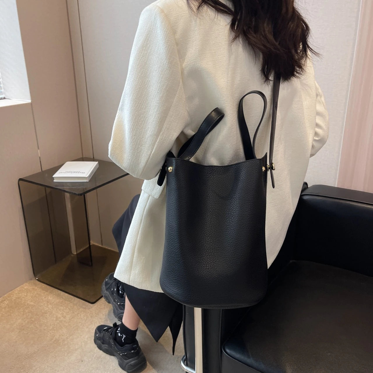 Venice Bucket Bag