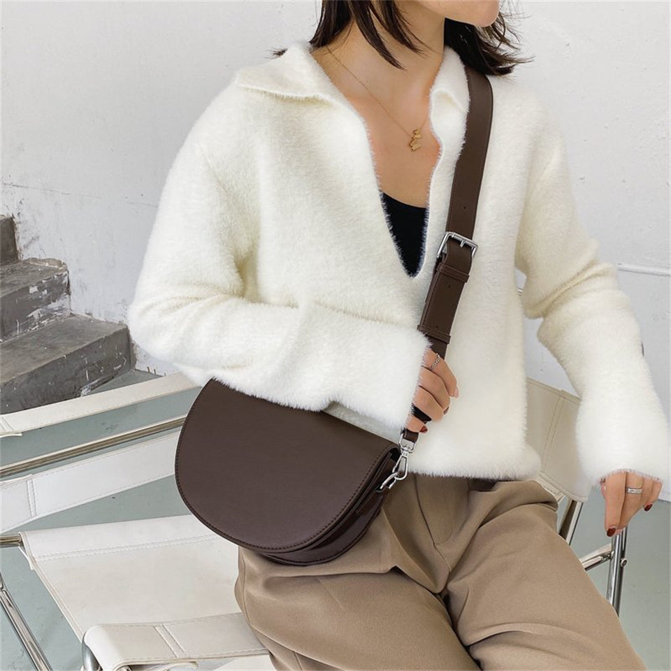 Minimal Half Moon Crossbody