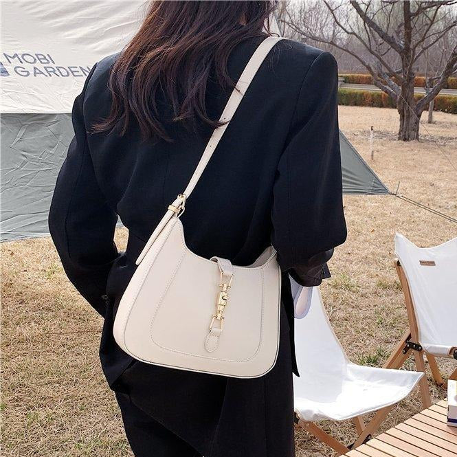 Luxee Baguette Bag