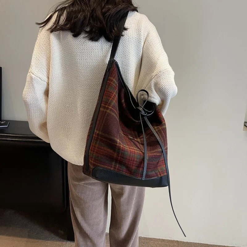 Plaid Bucket Bag