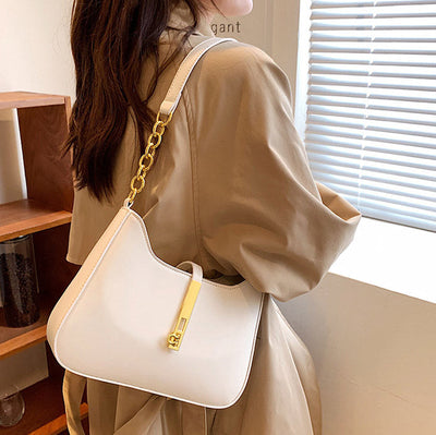 Arya Shoulder Bag